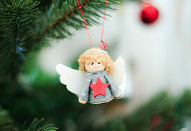 Weihnachtliche Gottesdienste im Fernsehen Engel-Anhänger