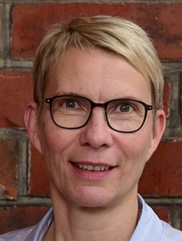 Pastorin Gunhild Warning