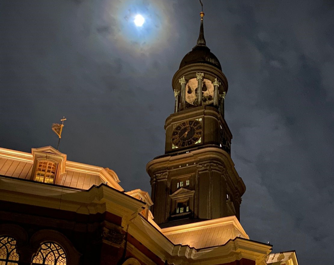 SonntagAbend Praytime