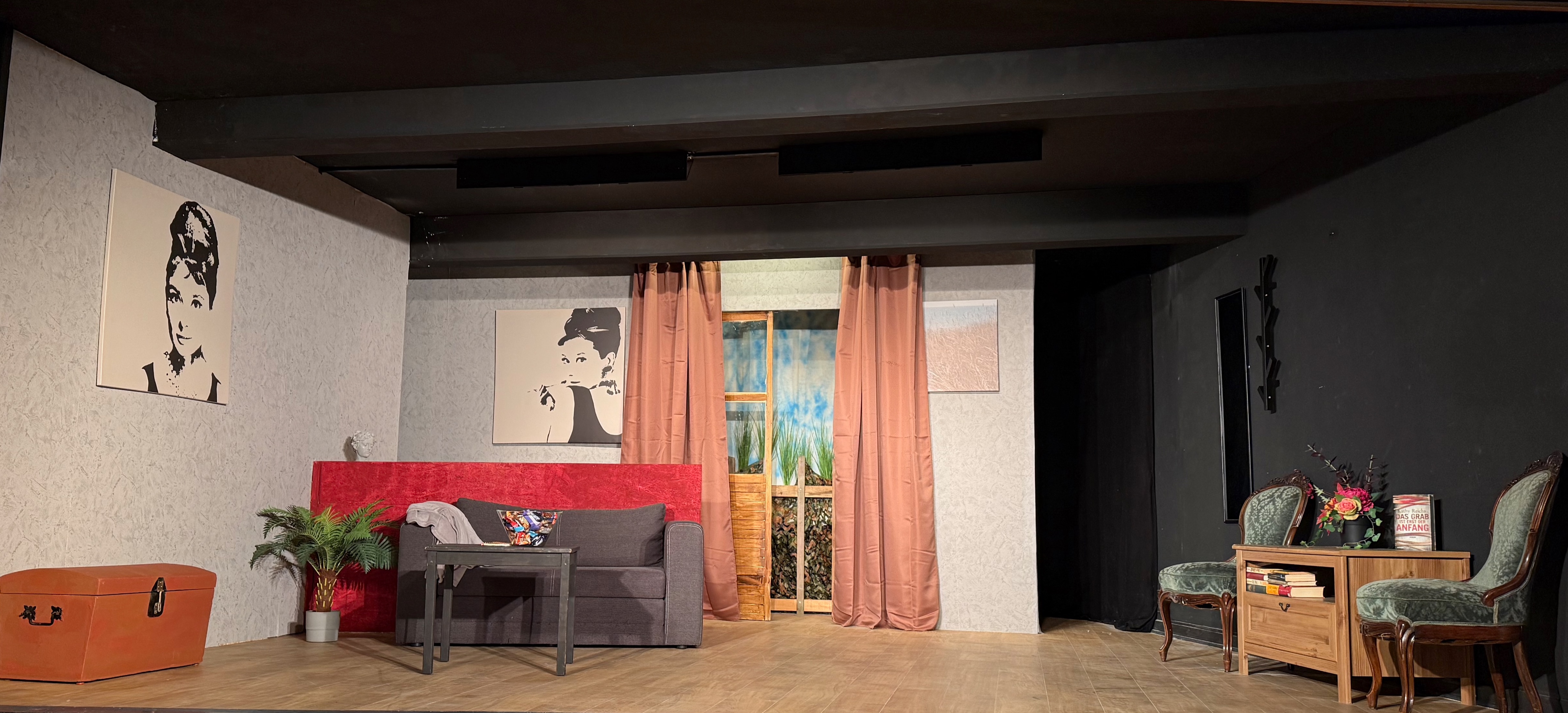 Eine Braut zu viel (letzte Vorstellung)