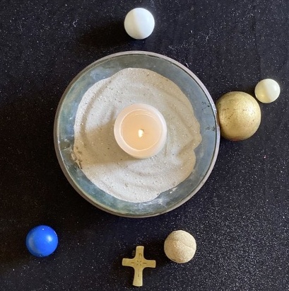 Gottesdienst mit den Perlen des Glaubens