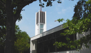 MomentMal-Gottesdienst für Neugierige