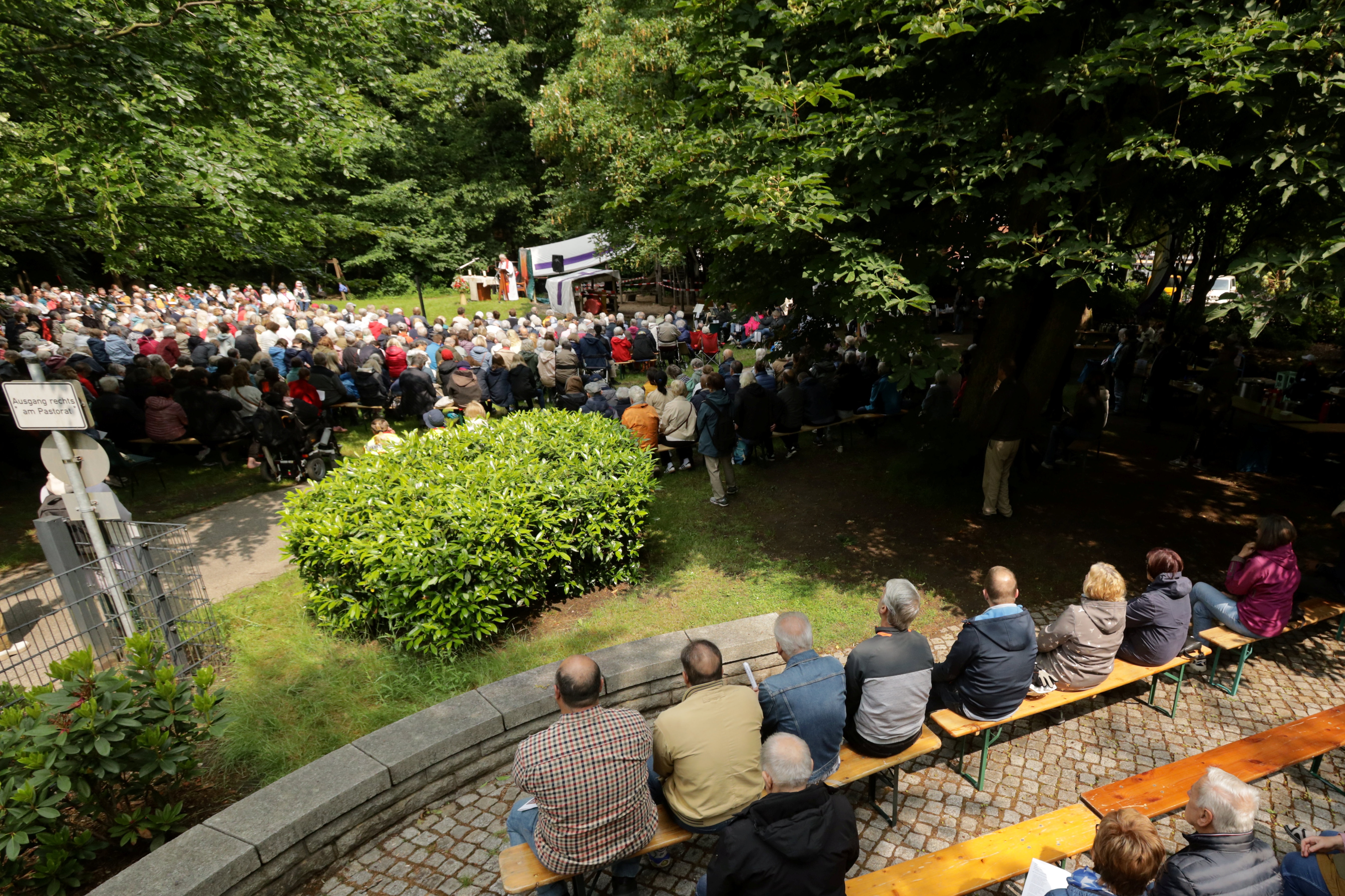 ÖKUMENISCHER OPEN-AIR-GOTTESDIENST AM PFINGSTMONTAG
