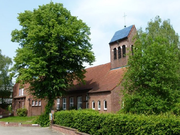 Gottesdienst mit anschließendem Gemeindefest