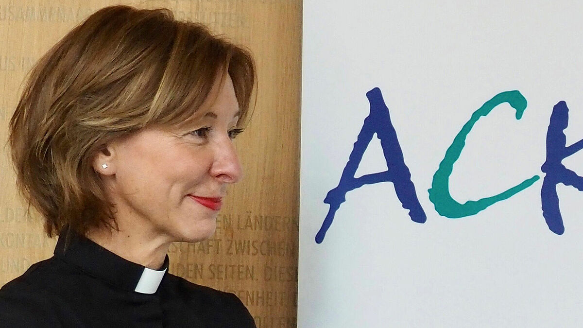 Nach fünf Jahren im Amt ist der Job immer noch alles andere als langweilig: Pastorin Annette Reimers-Avenarius ist Geschäftsführerin der Arbeitsgemeinschaft Christlicher Kirchen (ACK) in Hamburg. 