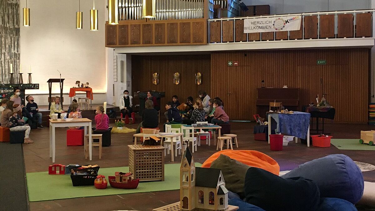 Raum für Kinder in der Kirche: In der Simeon-Kirchengemeinde in Bramfeld wird die erste Kinderkathedrale in Hamburg eröffnet.  