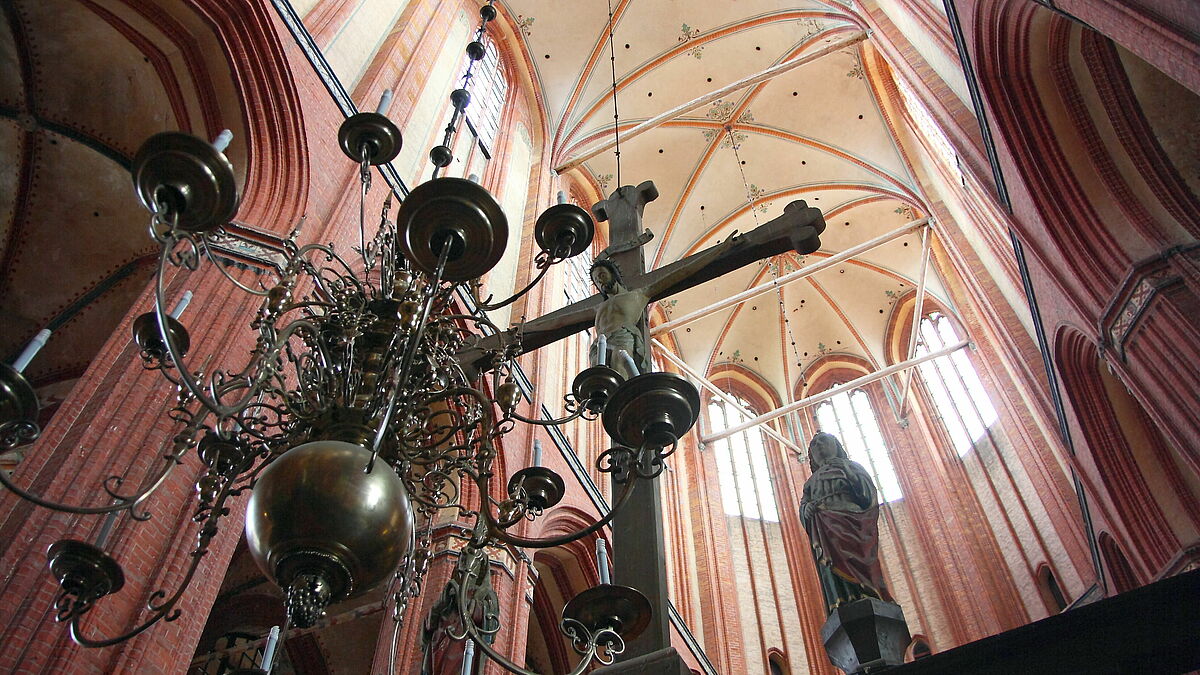 Triumphkreuz in der Nikolaikirche in Wismar