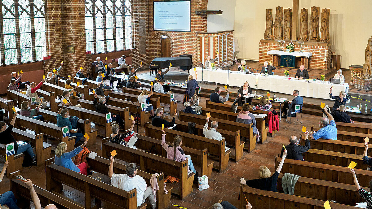 Zum ersten Mal tagte die Synode des Ev.-Luth. Kirchenkreises Altholstein unter Coronabedingungen in der Petruskirche Kiel. 