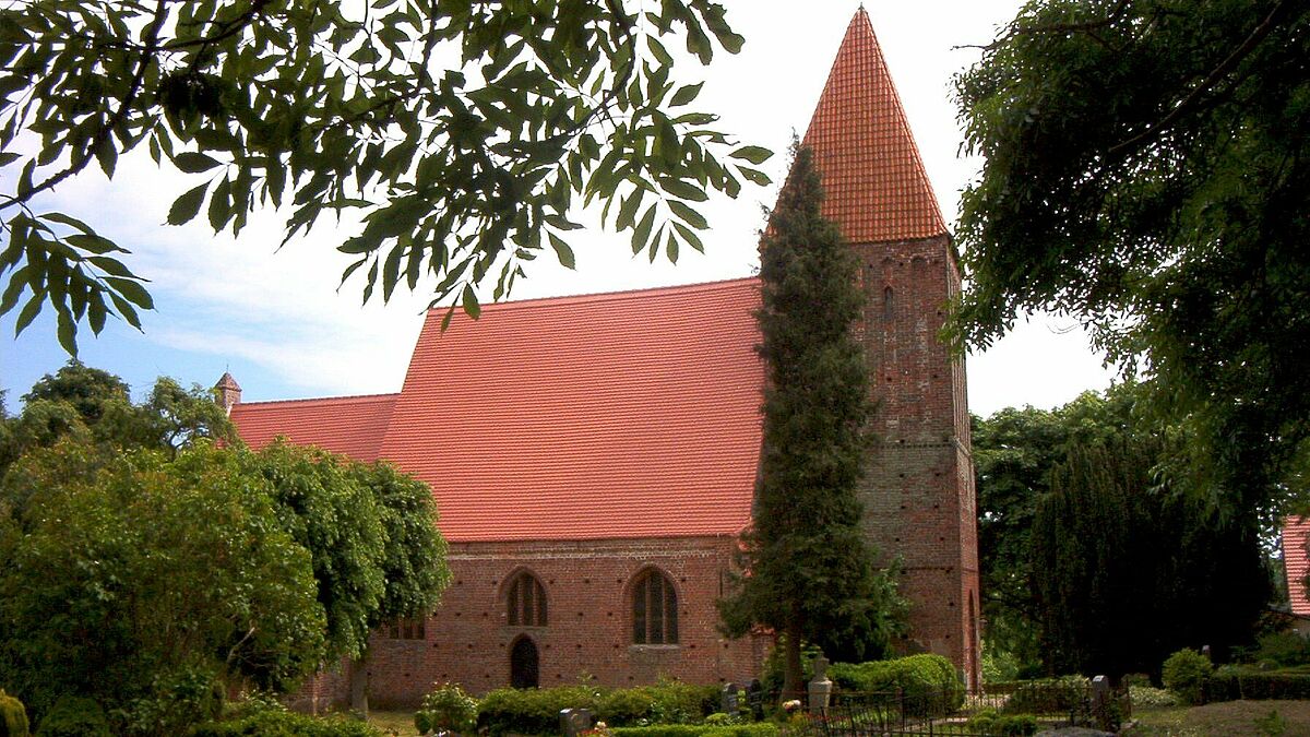 St. Andreaskirche auf Rügen. Foto von Olaf Meister (Olaf2) - Eigenes Werk, CC BY-SA 3.0, https://commons.wikimedia.org/w/index.php?curid=2693695