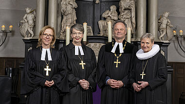 Bischöfin Nora Steen, Landesbischöfin Kristina Kühnbaum-Schmidt, Bischof Tilman Jeremias, Bischöfin Kirsten Fehrs (von links).