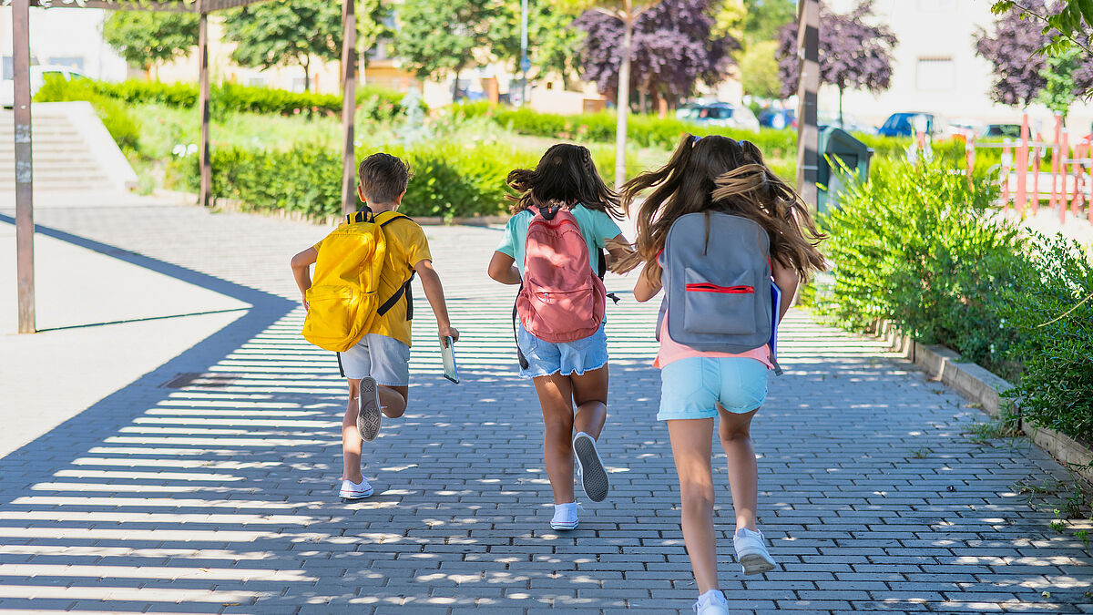 Die evangelischen Schulen in Mecklenburg-Vorpommern sind gut ausgelastet, es gibt Wartelisten. Doch es fehlt an Lehrkräften. 