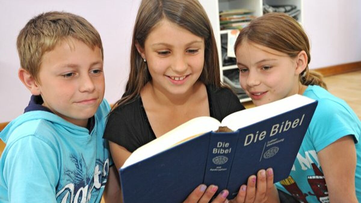 Kindern den Glauben näherzubringen und ein Verständnis von Religion zu fördern ist das Ziel der evangelischen Schulträger der Nordkirche