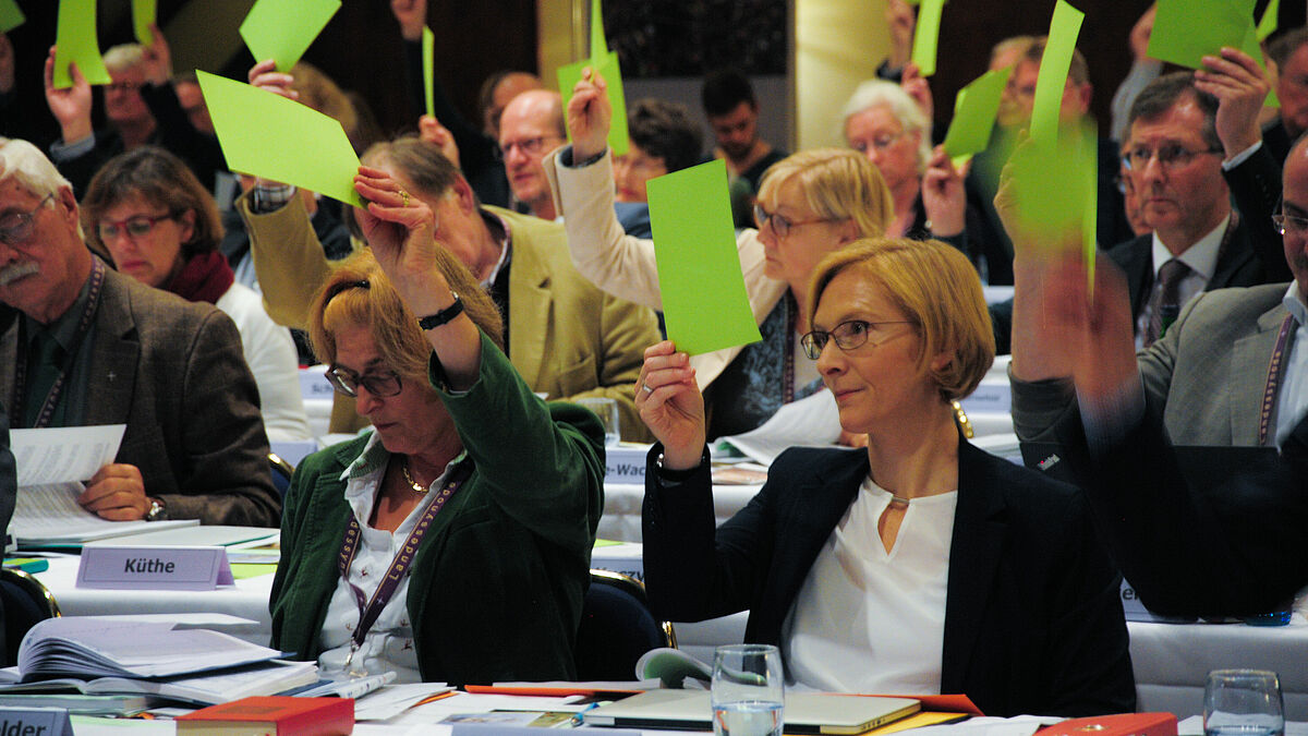 Abstimmung auf der 17. Tagung der 1. Landessynode der Nordkirche