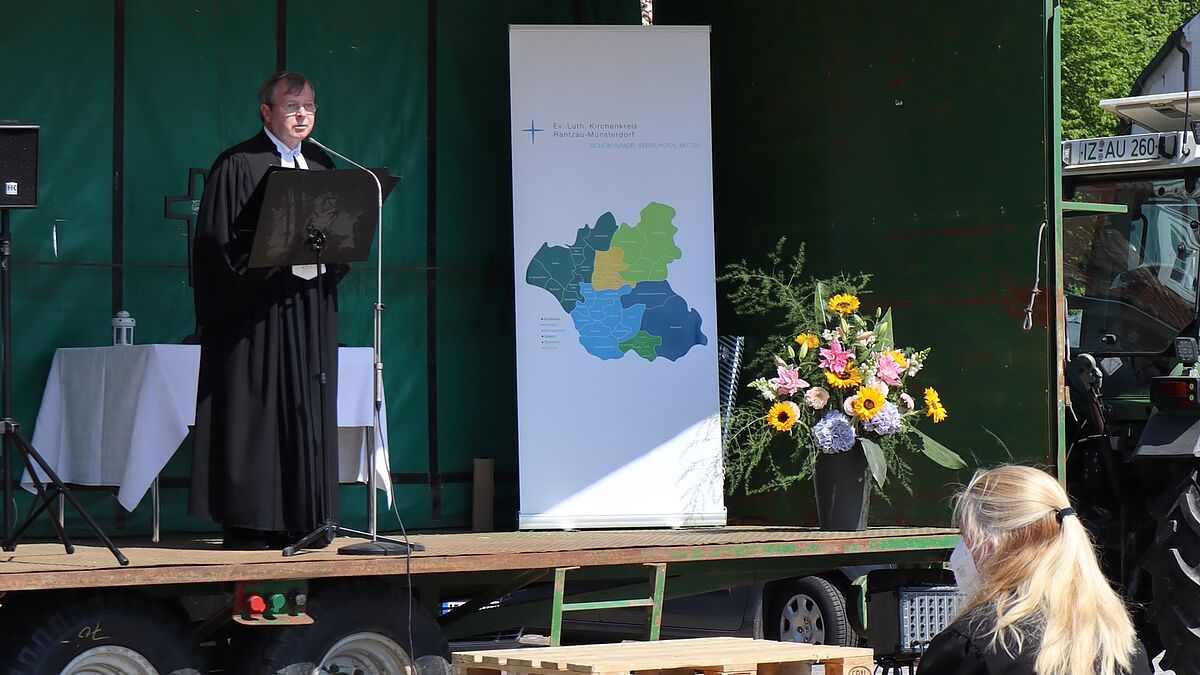 Pastor Thomas-Christian Schröder wird seine Gemeinde als Ruhestandsgeistlicher unterstützen. Für beide Seiten ist das ein Gewinn. 