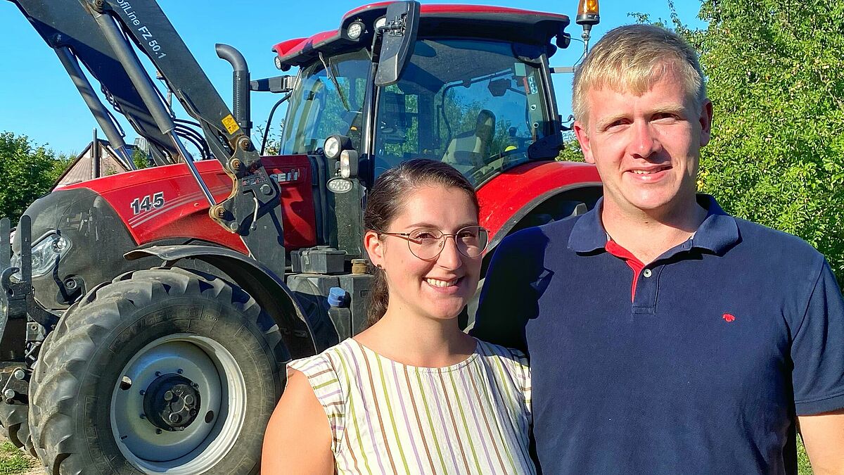 Im Sommer haben Stefanie und Christoph Jarms aus Lütau den landwirtschaftlichen Betrieb übernommen. 