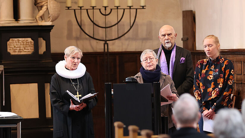 Bischöfin Fehrs im Synodengottesdienst