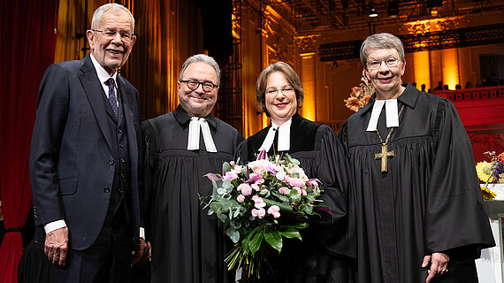 Landesbischöfin Kristina Kühnbaum-Schmidt würdigt ersten Amtsantritt einer Bischöfin in Österreich: „Es ist ein Segen, dass alle Geschlechter teilhaben an der Leitung der Kirche“