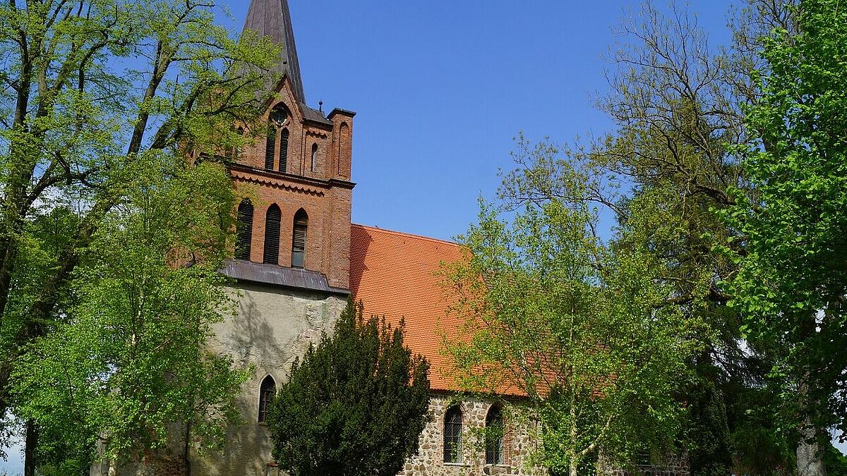 Publikumsliebling: Die Dorfkirche Ranzin darf sich nun "KiBa-Kirche des Jahres" nennen. 