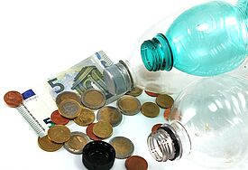 Aktion Spende Dein Pfand - Flaschensammeln für Mindestlohn