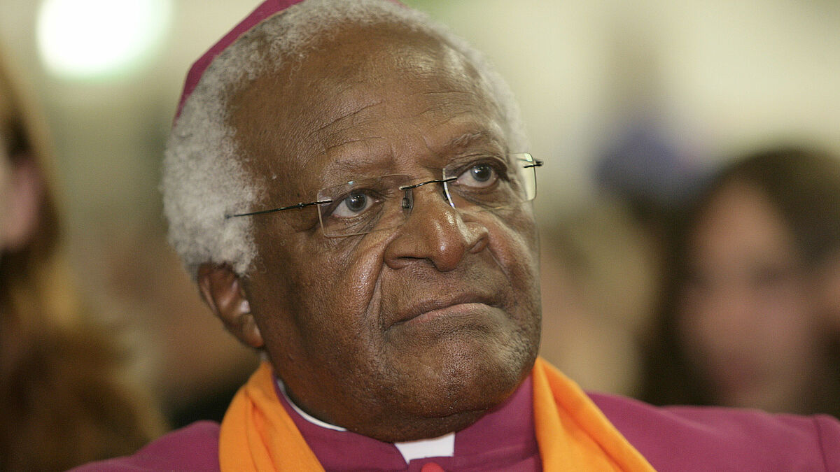 Der ehemalige südafrikanische Erzbischof und Friedensnobelpreisträger Desmond Tutu ist tot. Er starb im Alter von 90 Jahren am 26. Dezember 2021. (Foto: Archiv) 