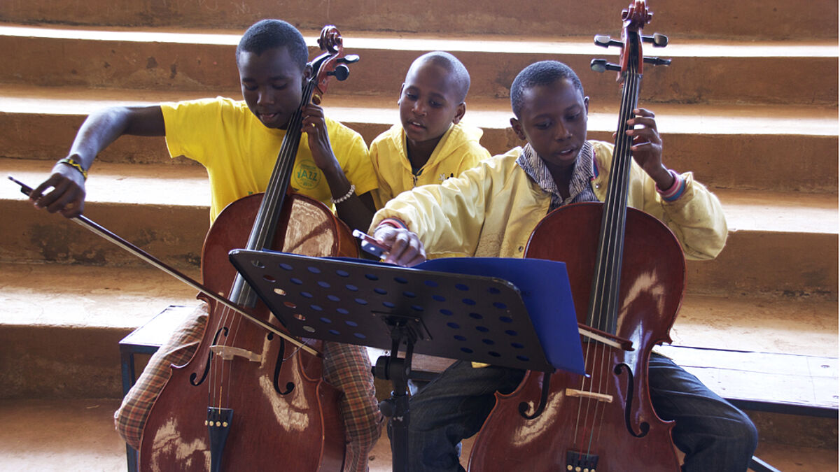 Hier spielt die Musik: Schüler von Kefah Brian beim Proben