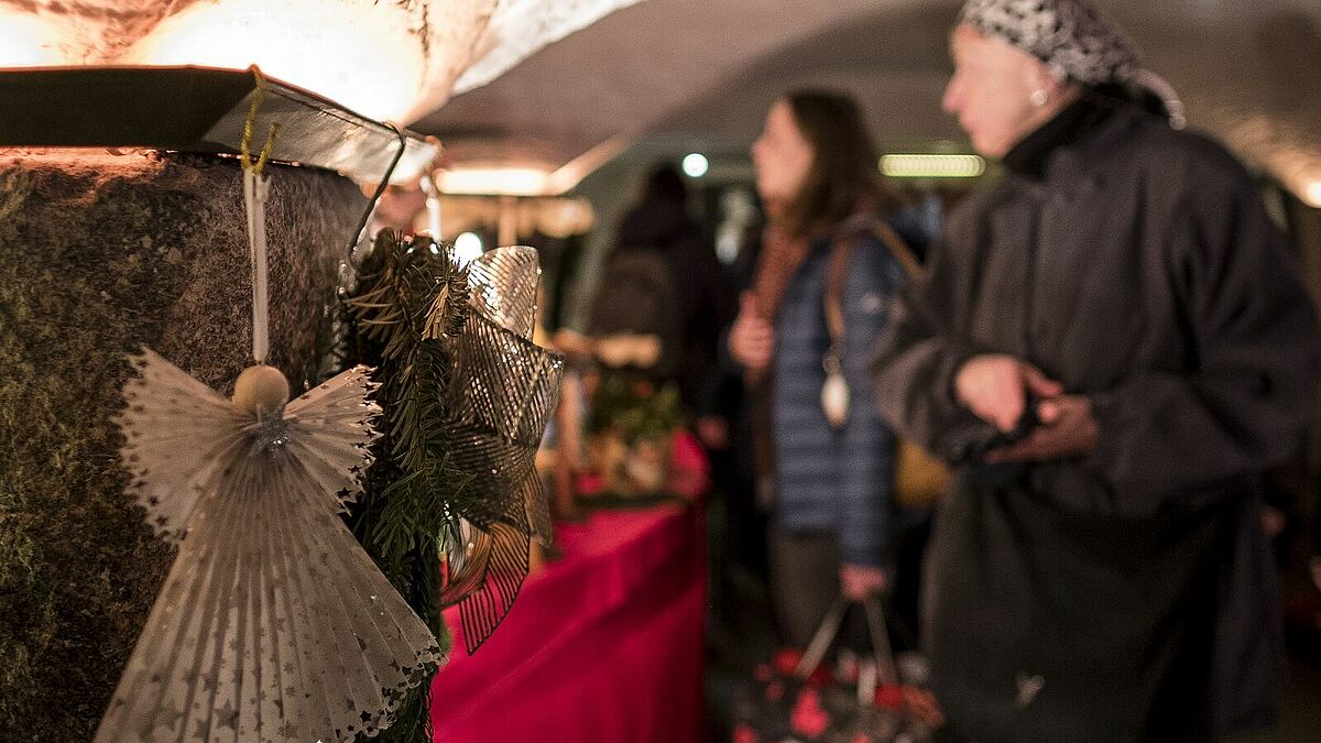 Der Weihnachtsmarkt in der Krypta von St. Michaelis