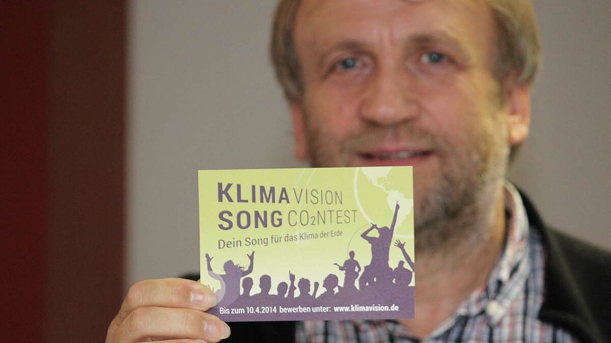 Für die Klimasynode vom 25. bis 27. September 2014 führte Kirchenmusikdirektor Hartmut Naumann einen KLIMAVISION SONG CO² NTEST durch.